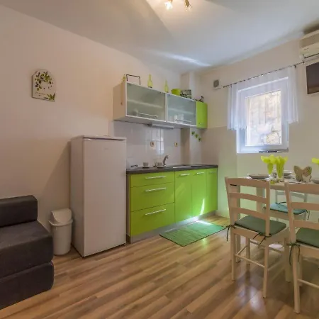 Apartman Ninac Klenovica