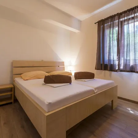 Apartman Ninac *
