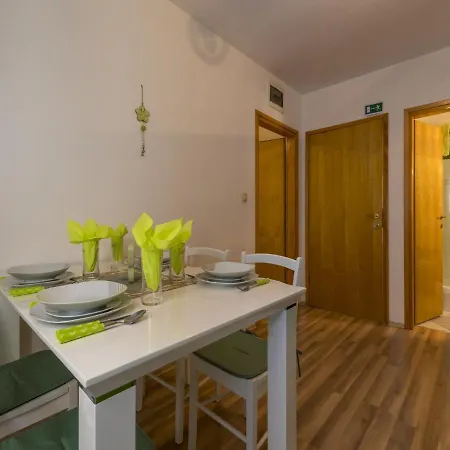 Ninac Apartment Klenovica