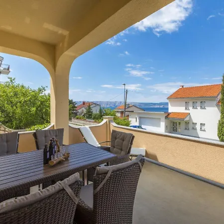 Ninac كلينوفيتسا